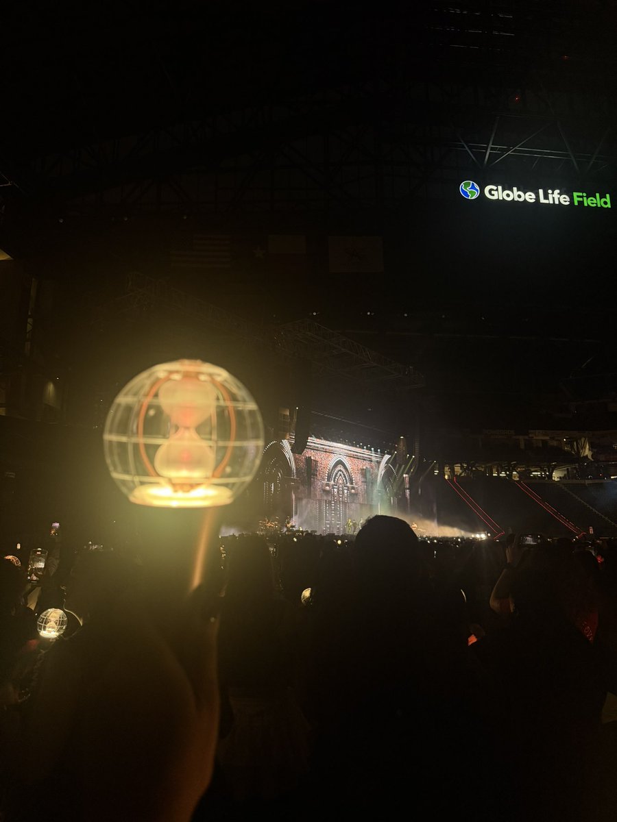 tkaecheol's tweet photo. i love ateez, i love y2ksoobin, i love hotgirlhirai #kessva 💋 https://t.co/uoZw8QQzgn