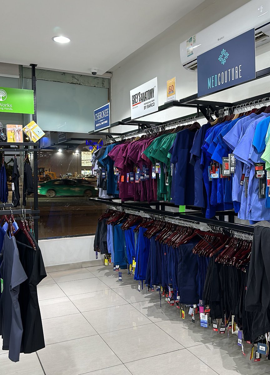 iloaun's tweet image. المشوار المُحبب لكل طالب صحي❣️