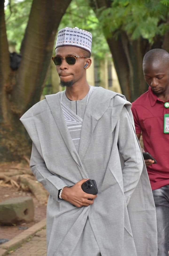 Jamilu Adamu Danwayye (@danwayye831) on Twitter photo <a href="/B_ELRUFAI/">Hon. Mohammed Bello El-Rufai</a> like every human being, has the fundamental right to fight back, defend himself and protect his father's name and legacy. <a href="/B_ELRUFAI/">Hon. Mohammed Bello El-Rufai</a> like every human being, has the fundamental right to fight back, defend himself and protect his father's name and legacy.