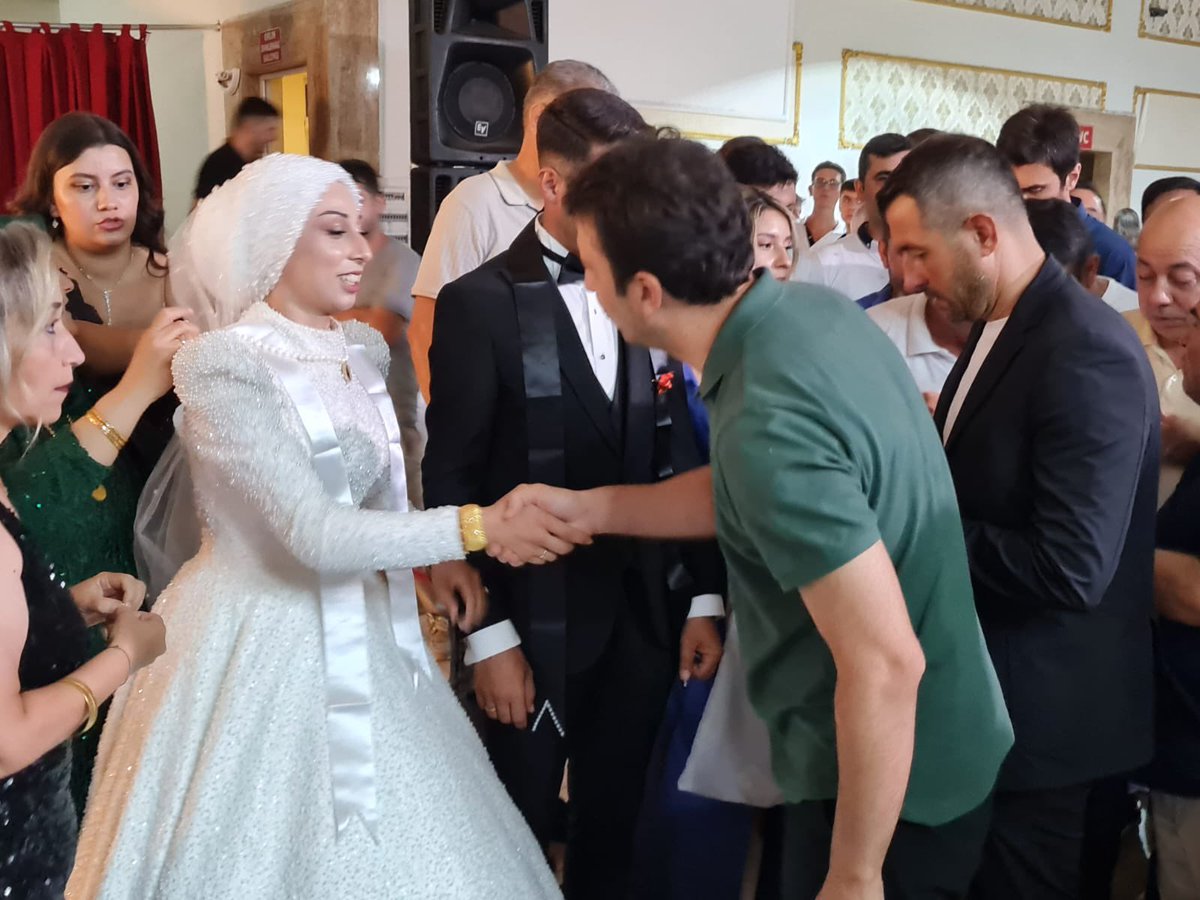 📍Serik

Teşkilatımızın emektarlarından Ali Ay ağabeyimizin kızı Havva Betül ile Seydi Ulusoy kardeşimizin nikah akitlerine şahitlik ettik. Gençlere mutluluklar diliyoruz…