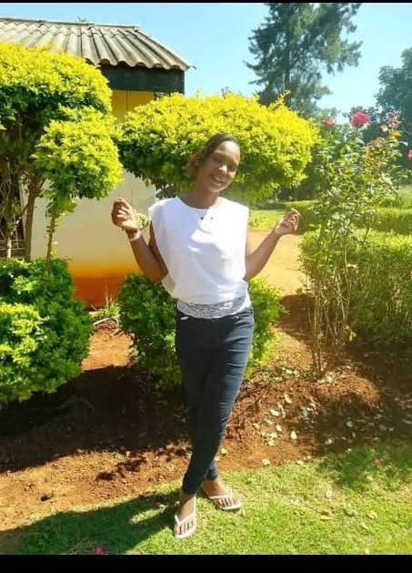 A tragic accident occurred today at the bridge leading into Chinhoyi, claiming multiple lives. Danny, who was driving his friend’s car, lost his life in the crash together with his friend’s wife, their child, and the family maid.