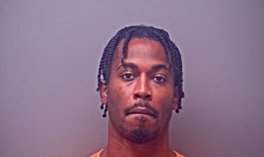SimoneEli_TV's tweet photo. JUST IN: Former NFL and University of Alabama running back TJ Yeldon was arrested yesterday in Daphne, Alabama for 3rd degree Domestic Violence, 3rd degree Criminal Mischief and interference with a Domestic Violence Emergency call. https://t.co/TVGYZH2aOU