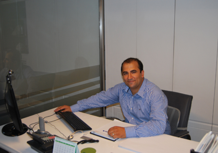 İBB dosyasında tutuklu bulunan Fatih Keleş'in 2 avukat hakkındaki suç duyurusu dehşet verici. Söz konusu avukatlar Recep Seyhan ile Hamza Uçan. 2 Nolu Baro'ya üye Uçan, İBDA-C davalarına da bakan biri. Doğrusu bu dilekçe, Avukat Mücahit Birinci'nin karıştığı olaydan da sarsıcı.