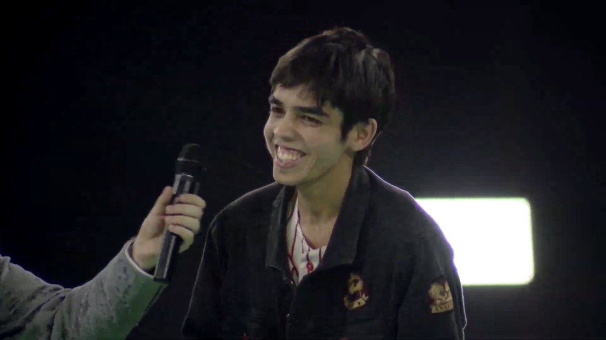 O Campeão Mundial de Pokémon GO 2025 é <a href="/_Beelzeboy/">reg</a>! Parabéns pela jornada, Treinador! 🎉

🥇 <a href="/_Beelzeboy/">reg</a> 🇮🇳
🥈 <a href="/P4T0M4N/">Leo</a> 🇪🇸
🥉 <a href="/LNDsRargef/">Ewerton</a> 🇧🇷