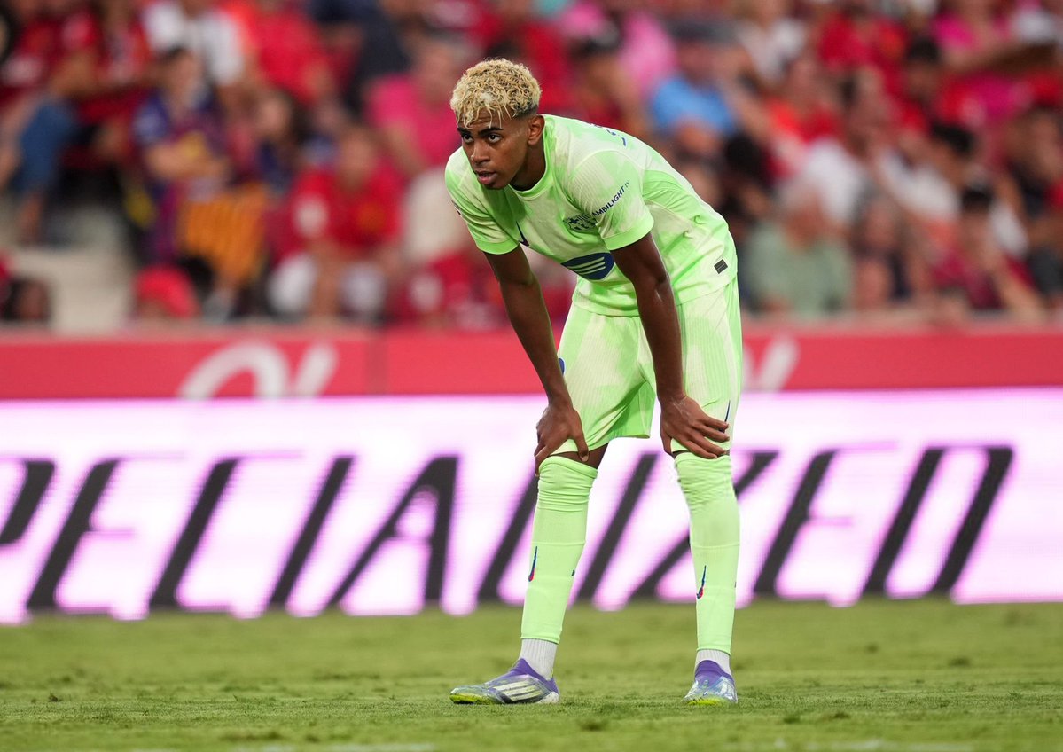 Lamine Yamal Xtra (@yamal_xtra) on Twitter photo Lamine Yamal puts in the most effort: Barça’s leader in ball recoveries against Mallorca.
Hansi Flick demands maximum pressing in attack, and he finished with seven recoveries. <a href="/mundodeportivo/">Mundo Deportivo</a> 🏃🏾♂️ Lamine Yamal puts in the most effort: Barça’s leader in ball recoveries against Mallorca.
Hansi Flick demands maximum pressing in attack, and he finished with seven recoveries. <a href="/mundodeportivo/">Mundo Deportivo</a> 🏃🏾♂️