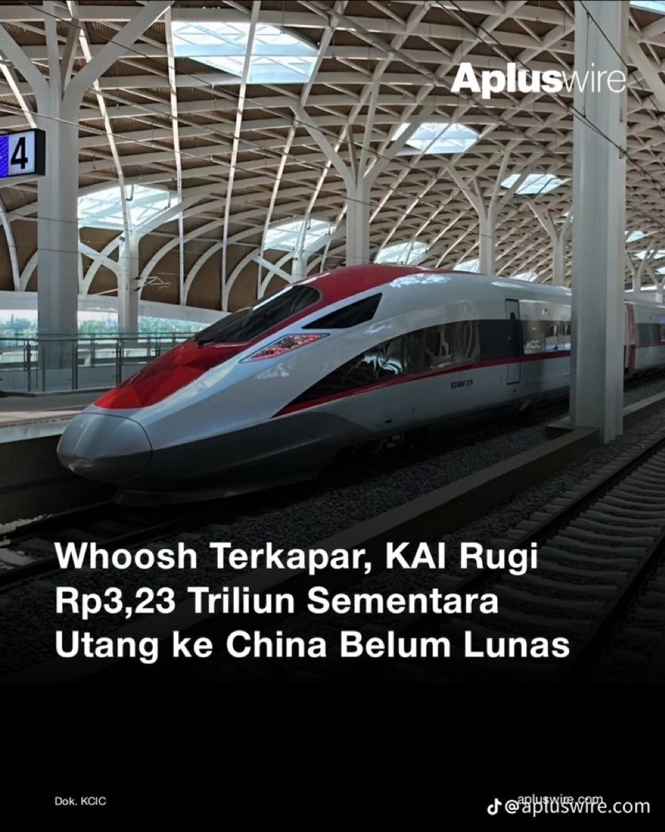 Kanseulir's tweet photo. Proyek kebanggaan Jokowi, Kereta cepat JKT - BDG awalnya direncanakan sebesar Rp86,67T, namun mengalami pembengkakan biaya menjadi sekitar Rp112T

Andaikata bisa dapat bersih 1 Milyar per-hari, berarti 112,000 hari balik modal

Kelen tahu 112,000 hari itu adalah 311 tahun?
🫣🫣 https://t.co/1PL6zi9hel