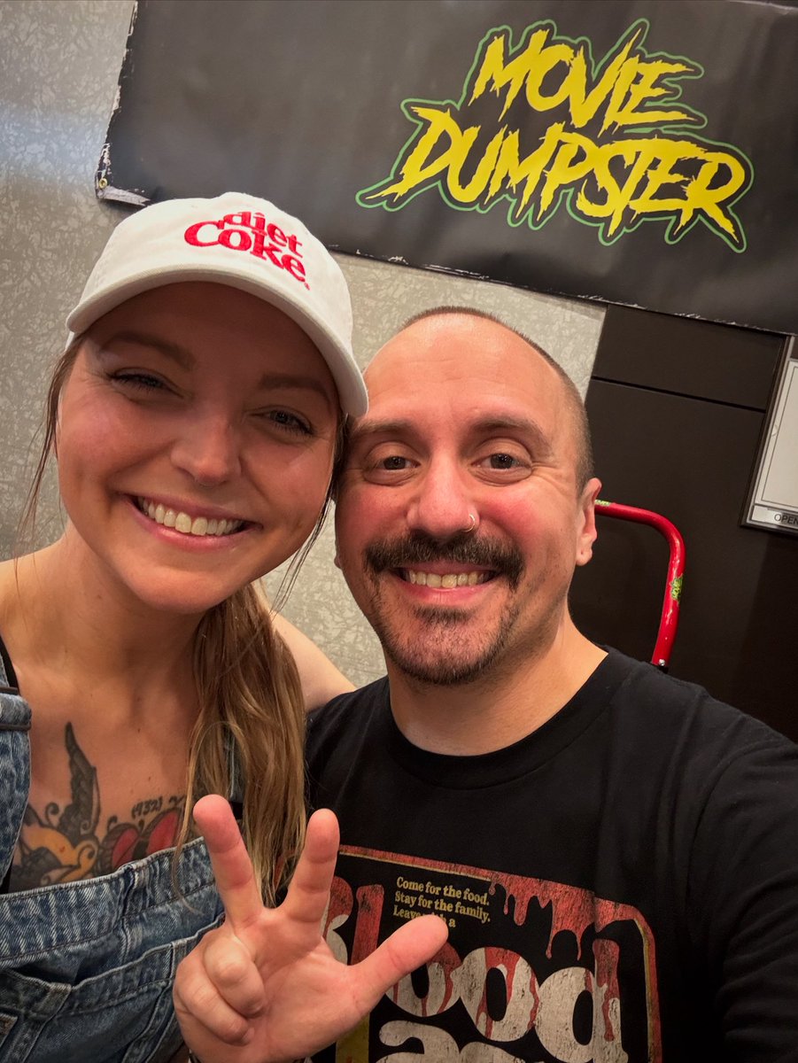 Movie Dumpster™ (@moviedumpster) on Twitter photo Day 3 of the double con weekend! We’re hanging out for the last day of <a href="/MonsterManiaCon/">MONSTER-MANIA CON</a> so come by and say hi! 💚📼 Day 3 of the double con weekend! We’re hanging out for the last day of <a href="/MonsterManiaCon/">MONSTER-MANIA CON</a> so come by and say hi! 💚📼