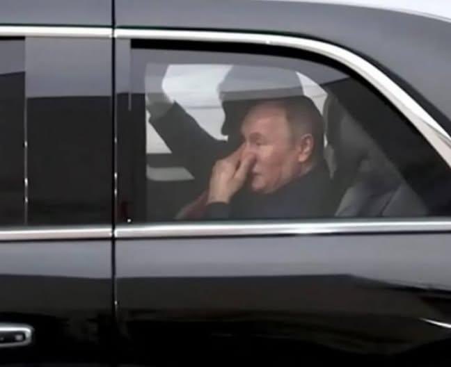 JeSuisCH๐BleuBlancRouge (@habshappy) on Twitter photo <a href="/GovPressOffice/">Governor Newsom Press Office</a> America needs an explanation to what happened here with Putin and Trump in back seat of Limo ride <a href="/GovPressOffice/">Governor Newsom Press Office</a> America needs an explanation to what happened here with Putin and Trump in back seat of Limo ride