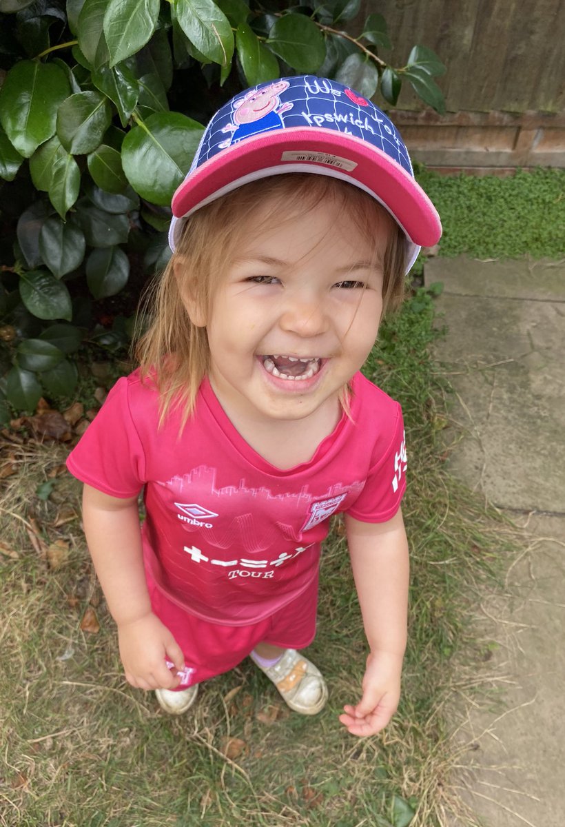 Kirsty O tweet media