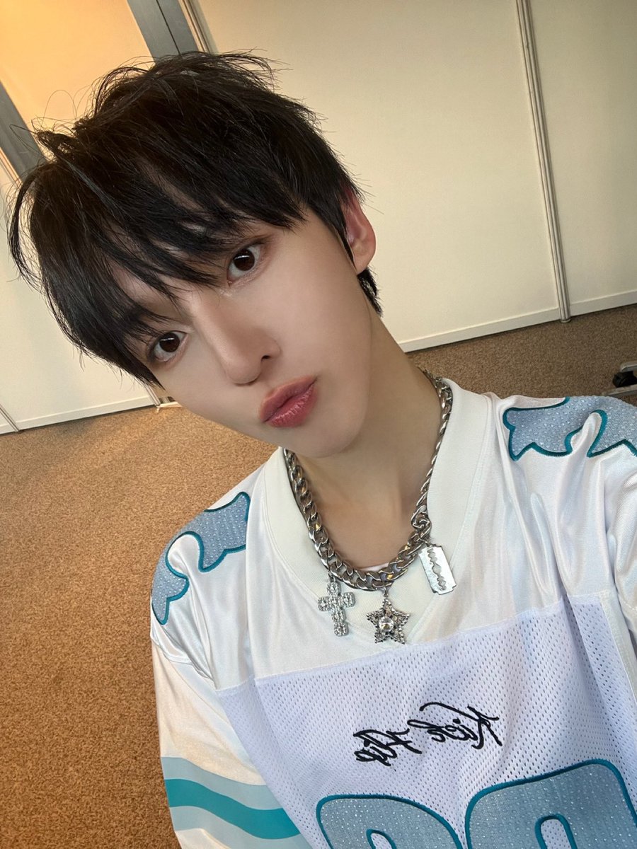 𝗲𝗱𝘂. ⚝ (@mydonghyeon) / Posts / X