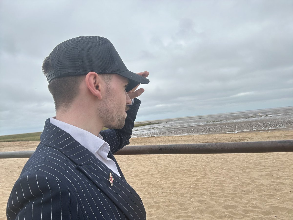 Hugh ππ (@_hugh_a) on Twitter photo Got Grimsby locked down. No invasion today Got Grimsby locked down. No invasion today