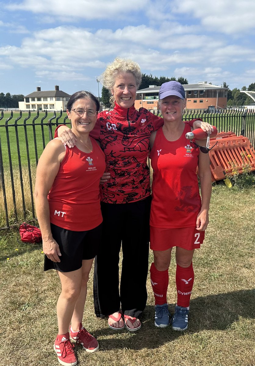 Here is me, Cath Beattie and Jude Pyves representing North Wales in the Hockey Masters European Championships this week, playing in the O60’s and O55’s squads. It’s been a fab 10 days! <a href="/HockeyWales/">Hoci Cymru</a> <a href="/WalesLadiesHock/">Wales Hoci Old Birds</a> #GogSquad  🏑❤️🏴󠁧󠁢󠁷󠁬󠁳󠁿