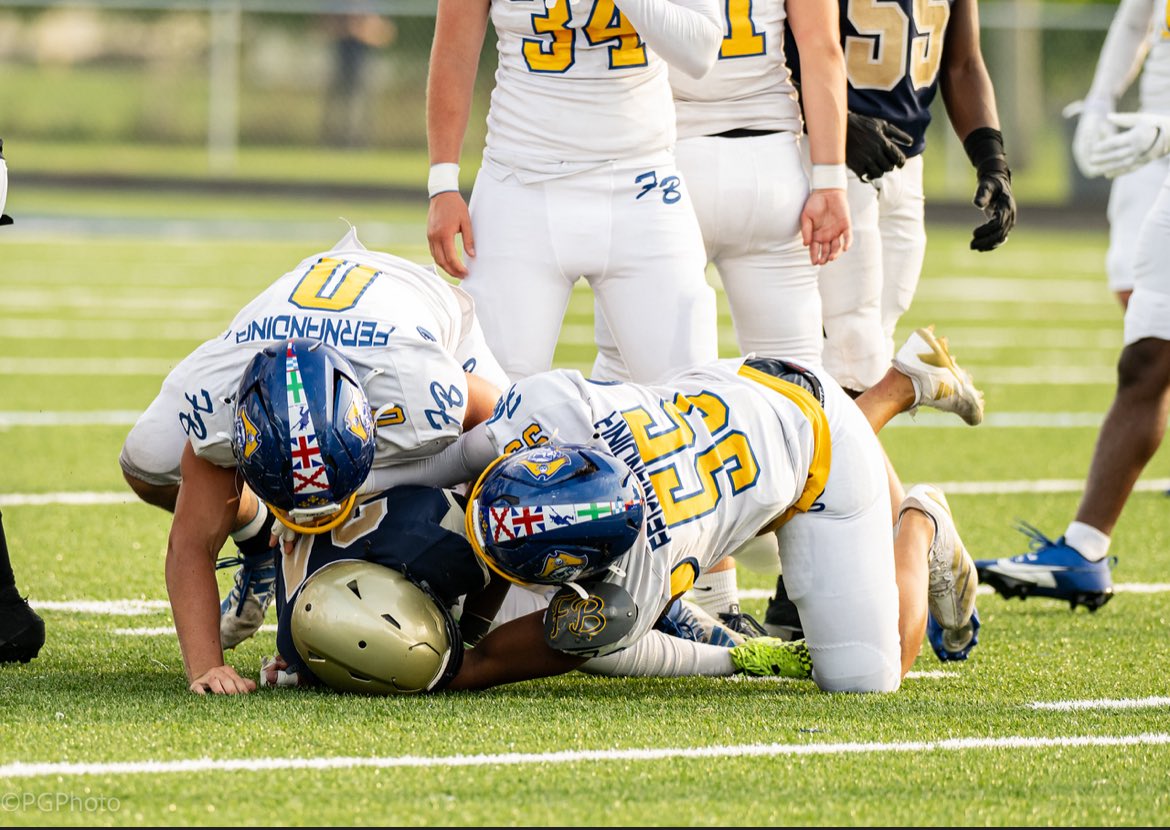Great team win against MDCA. <a href="/FBPirates/">Fernandina Beach Pirate Football</a> <a href="/sandlin_da51190/">Coach Dale Sandlin</a> <a href="/wblakewillis/">Blake Willis</a> #NoQuarter🏴‍☠️<a href="/DuvalSports/">Duval Sports</a> 

hudl.com/v/2SRAT3