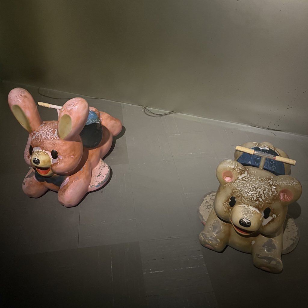 koma_image's tweet photo. #恐怖心展 とてもよかった！
時間指定の時間ちょうどじゃなくて、少しずらして行くのがおすすめ…！
お化け屋敷苦手でも楽しめたよ〜✌️ https://t.co/RaYSuBWE2z