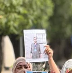Baloch women protesting for a su*cide bomber who was arrested whilst planning the deadliest attack in the country's history

"We are only protesting for peace saaarrrr"