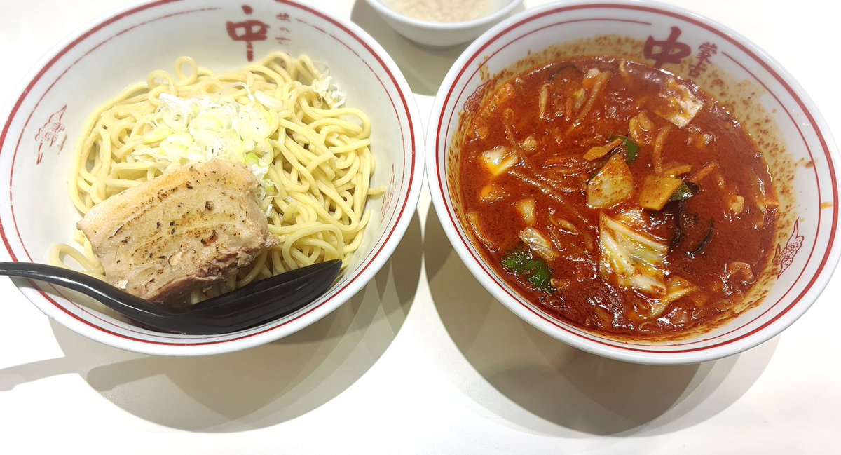 昼も夜も赤いものを食べました…（今から🚲漕ぎます…）

#蒙古タンメン中本