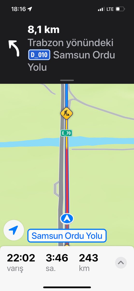 Yol yaptık..!
Samsun -Trabzon arası tam bir rezalet.
243 km yol, tam 3 saat 46 dk.

Hani Türkiye’de Trabzon’lu hegomonyası vardı. 

Çoğunluğu Sn. Mesut Yılmaz zamanında yapılmış. Batçıkların neredeyse olmadığı, şehir içi trafikten daha yavaş akmayan bir tafik.  Sadece Trafik