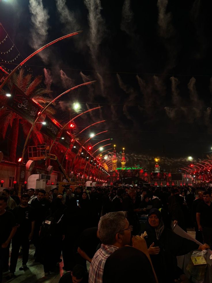 If love had a face, It would be Hussayn (as).🤍