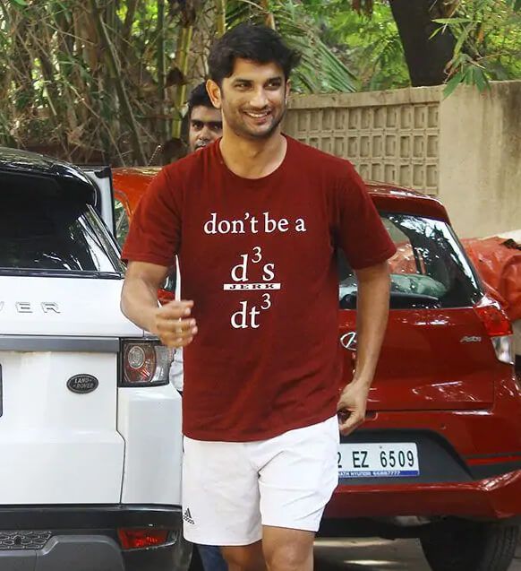 TO BE THE BEST, YOU MUST
BE ABLE TO HANDLE THE
WORST.

Sushant Different From Crowd
#SushantSinghRajput𓃵