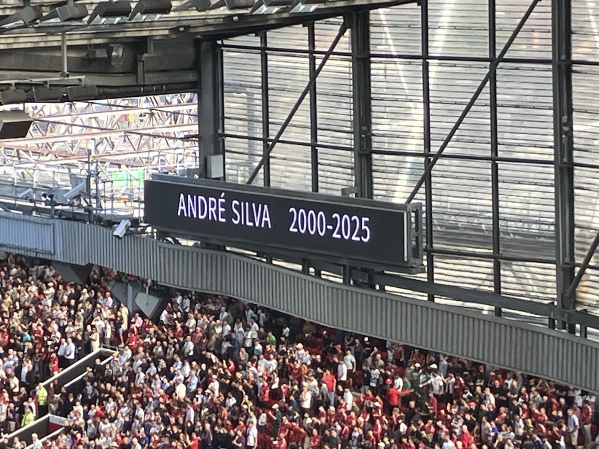 Ken Perry tweet media