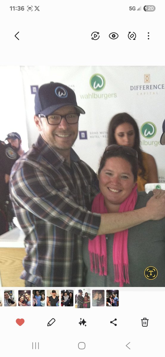 gertyg1975's tweet photo. Happy Birthday to my first love, @DonnieWahlberg  Wishing you a day of love and happiness! #HappyBirthdayDonnie https://t.co/GBRj4UGoJs