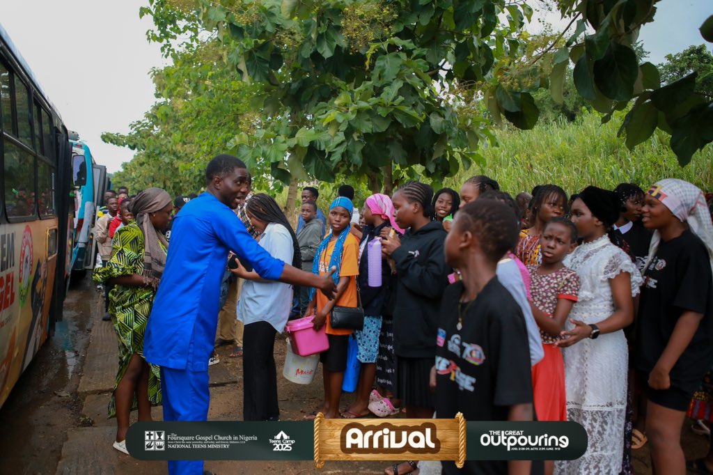 Foursquare Teens tweet media