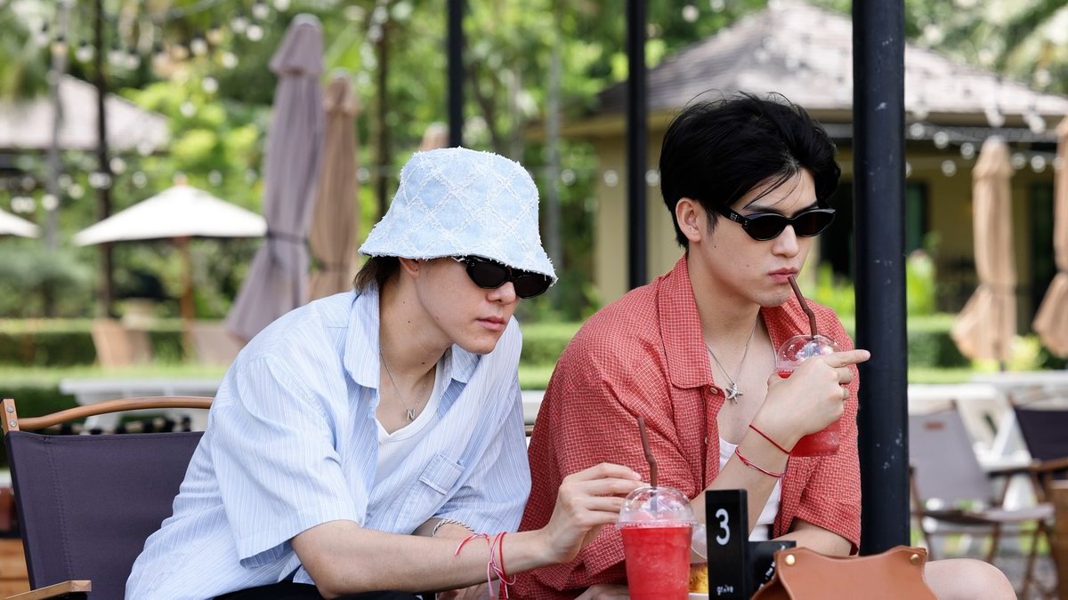 GMMTV (@gmmtv) on Twitter photo พักผ่อนกันตามสบายเลยนะคะคุณท่าน
#HighSeasonSS4EP1
<a href="/skywongraveee/">Wongravee Nateetorn</a> <a href="/Hirunkit_/">Hirunkit Nani</a> พักผ่อนกันตามสบายเลยนะคะคุณท่าน
#HighSeasonSS4EP1
<a href="/skywongraveee/">Wongravee Nateetorn</a> <a href="/Hirunkit_/">Hirunkit Nani</a>