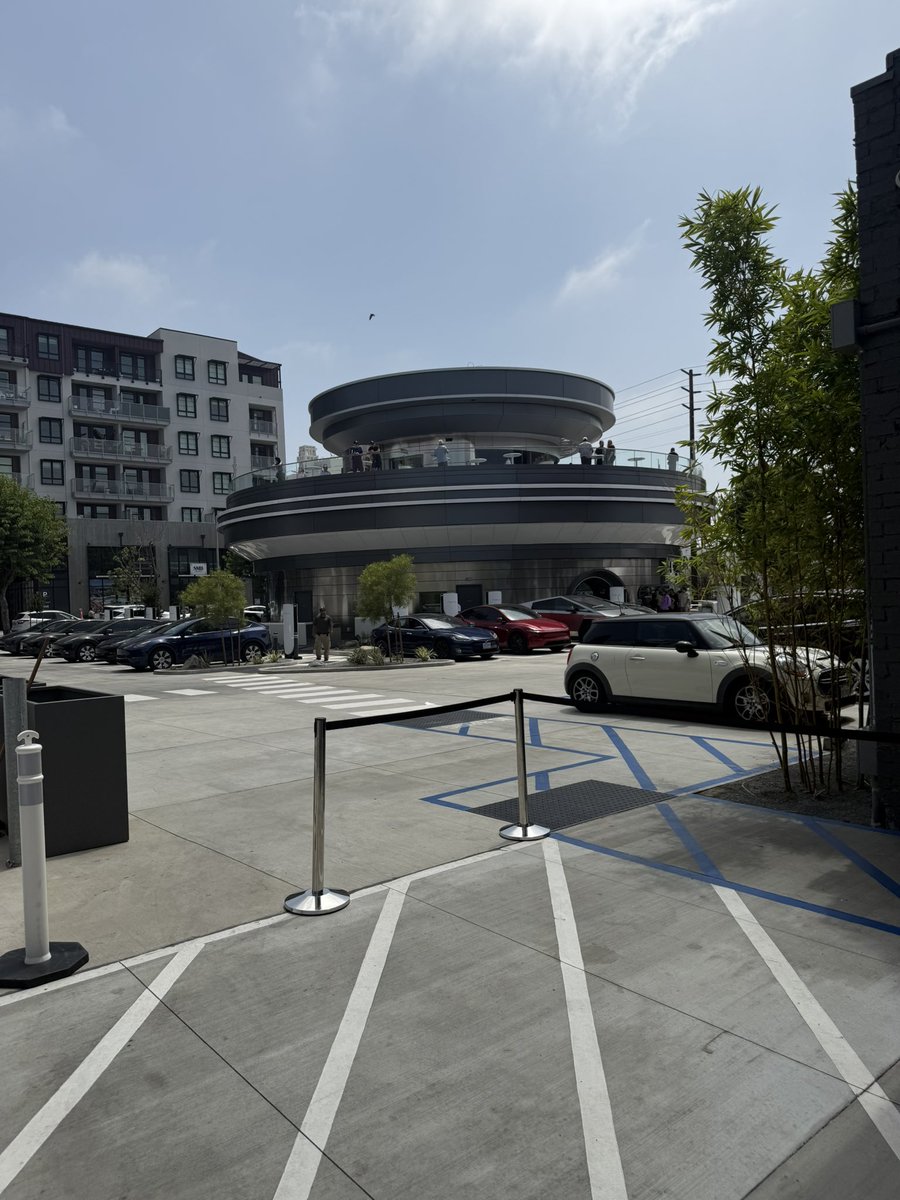 Starship717 tweet media