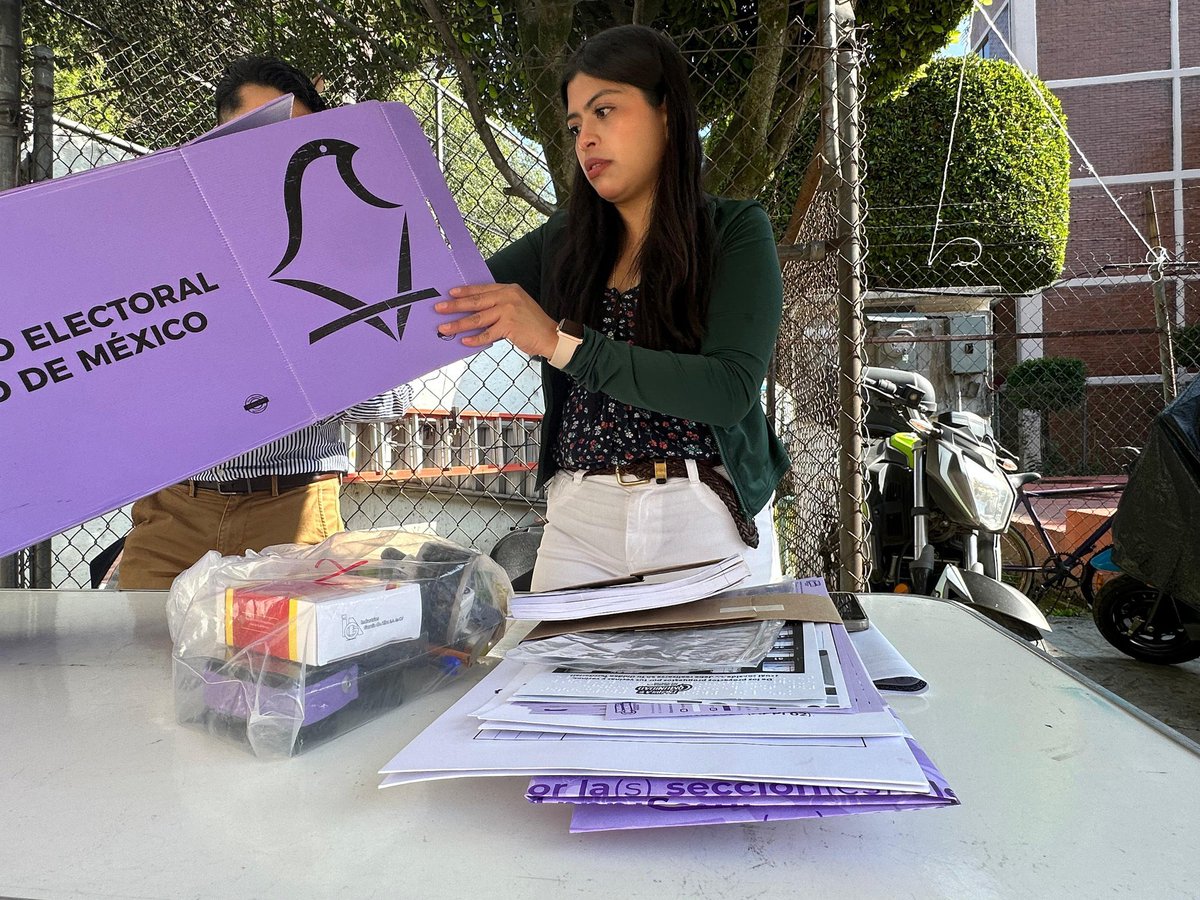 ¡Llegó el día! 🙌

Hoy, #17AGO, la ciudadanía decide el rumbo de sus colonias, barrios y pueblos a través del #PresupuestoParticipativo. Participa en tu mesa receptora, porque la democracia se construye con tu voz y tu voto 🗳️✨ #CDMX

Ubica aquí tu mesa👇🏽
scmgpc.iecm.mx/UbicatuMRO.php