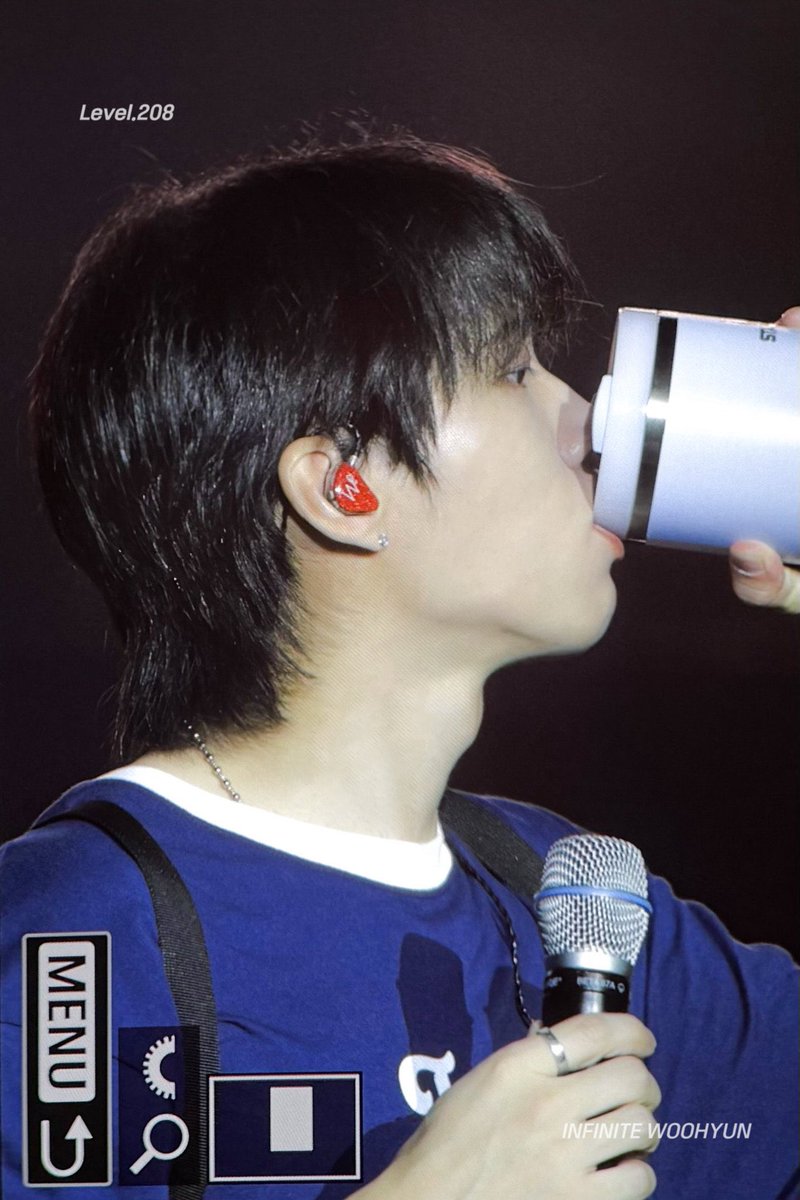 mybaby_nwh91's tweet photo. 레알 이게 아기 아니면 뭐노
아기 강아지 감기 걸려가지고 야무지게 따뜻한 물 텀블러에 받아온 것 봐 ㅋㅋㅋㅋㅋㅋㅋㅋ 텀블���에 입대고 마시는 게 이렇게 귀여울 일 ㅋㅋㅋ https://t.co/AsdjbU1R0d