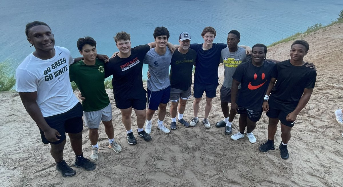 DCDS Baseball (@coachlep9) on Twitter photo Always a highlight of the year is being up at the <a href="/DCDS_FB/">Detroit Country Day Football</a> Camp Happy with our baseball players that are multi-sport athletes. <a href="/CDSportsAcademy/">DCDS Sports Academy</a> <a href="/DCDSAthletics/">DCDS Athletics</a> Always a highlight of the year is being up at the <a href="/DCDS_FB/">Detroit Country Day Football</a> Camp Happy with our baseball players that are multi-sport athletes. <a href="/CDSportsAcademy/">DCDS Sports Academy</a> <a href="/DCDSAthletics/">DCDS Athletics</a>