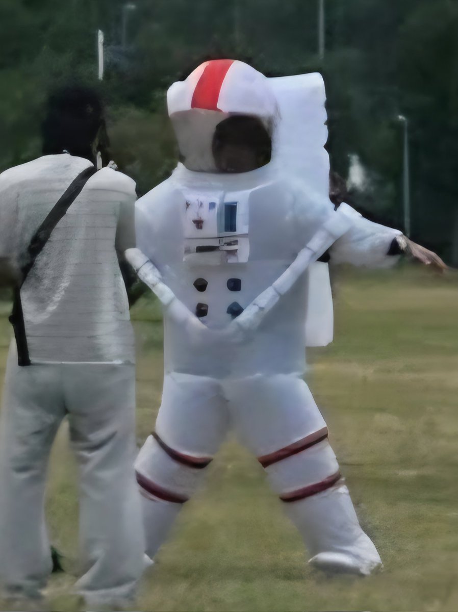 이케아에서 우주인봤어요