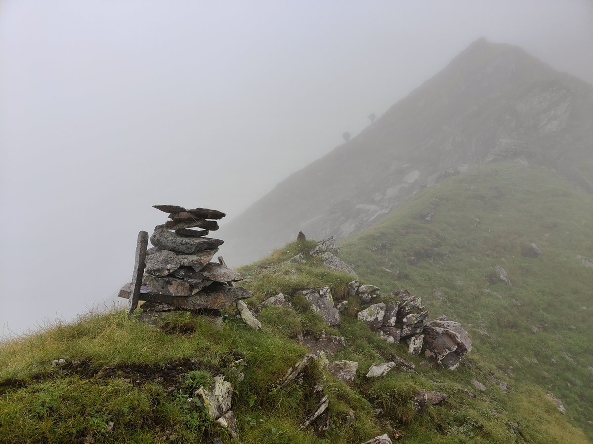 vineeth_climber's tweet photo. In the silence of the mist, every stone whispers the courage of those who dared before me.
The path is steep, the air is thin, but the spirit of Bharat makes every step eternal. #Mountaineering #EverestDream #Bharat #JaiHind #SoldierSpirit #Adventure #NationFirst https://t.co/zE7VOWXbdz