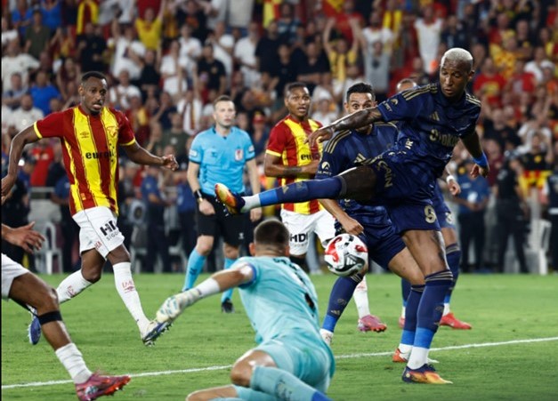 Yakup Börekçioğlu <a href="/Yborekcioglu/">Yakup Borekcioglu</a> yazdı "Fenerbahçeli Olmak"
abcspor.com/fenerbahceli-o…