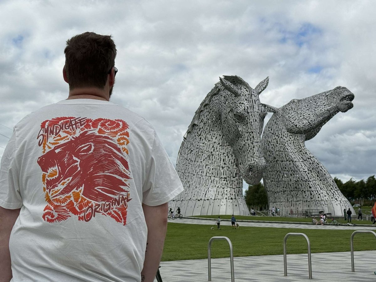LiamAnotherOne's tweet photo. Took a trip to Falkirk while repping summer vides @Syndicate @SyndicateOG https://t.co/xZ75bbzJUN