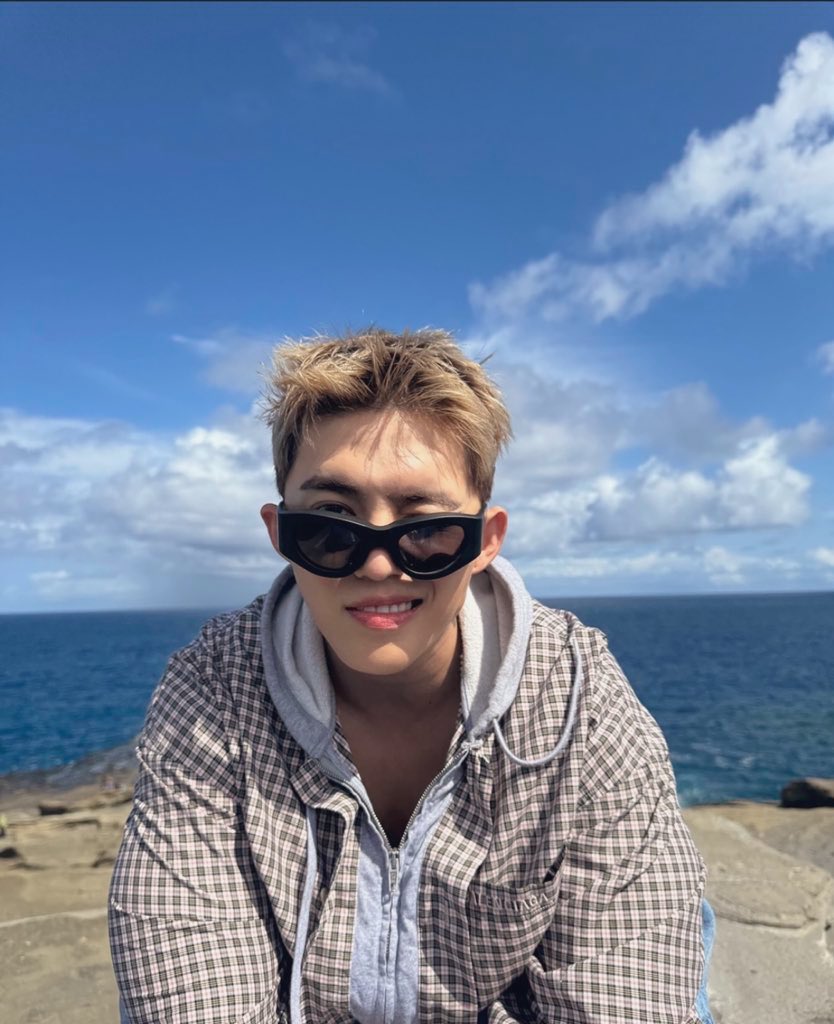 1004ddadu's tweet photo. 🌊🩵 https://t.co/Yehh62lJTC