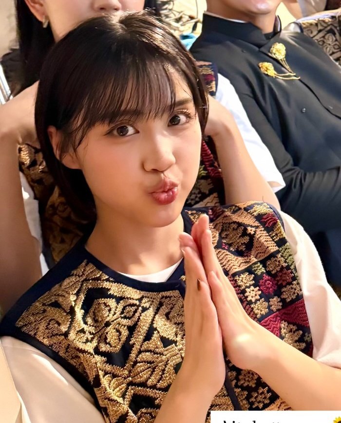 BaymaxMMXII's tweet photo. ada emotnya 😗🙏
@AM_EllaJKT48 

wkwkwkw https://t.co/WNfv3eHk2h