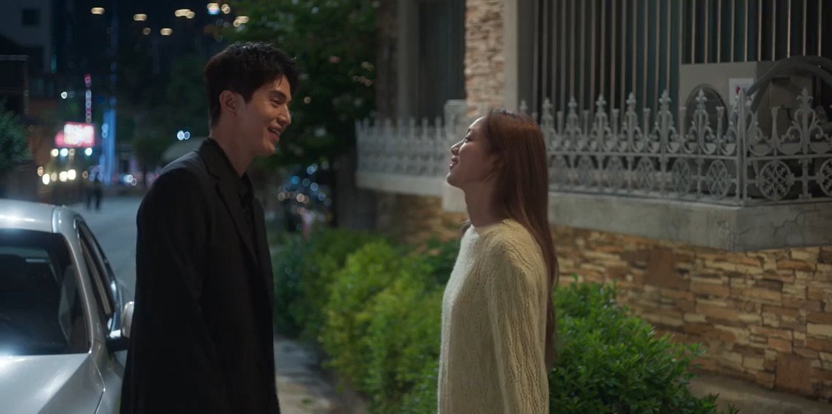 oopsgoeun's tweet image. to surpresa em como o dong wook e a sung kyung entregaram tudo como casal, você sente a leveza e a química deles só de olhar 
#TheNiceGuy