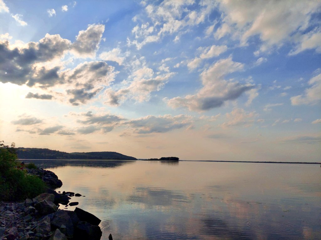 IntimateKnight's tweet image. Тиша