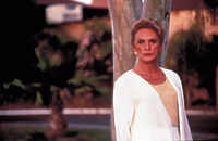 Ha muerto Terence Stamp.
Otra leyenda que nos deja. Actor impecable, de una presencia imponente en pantalla. Y de una versatilidad asombrosa. Camaleónico y con gran registro.
Una perdida tremenda para el cine