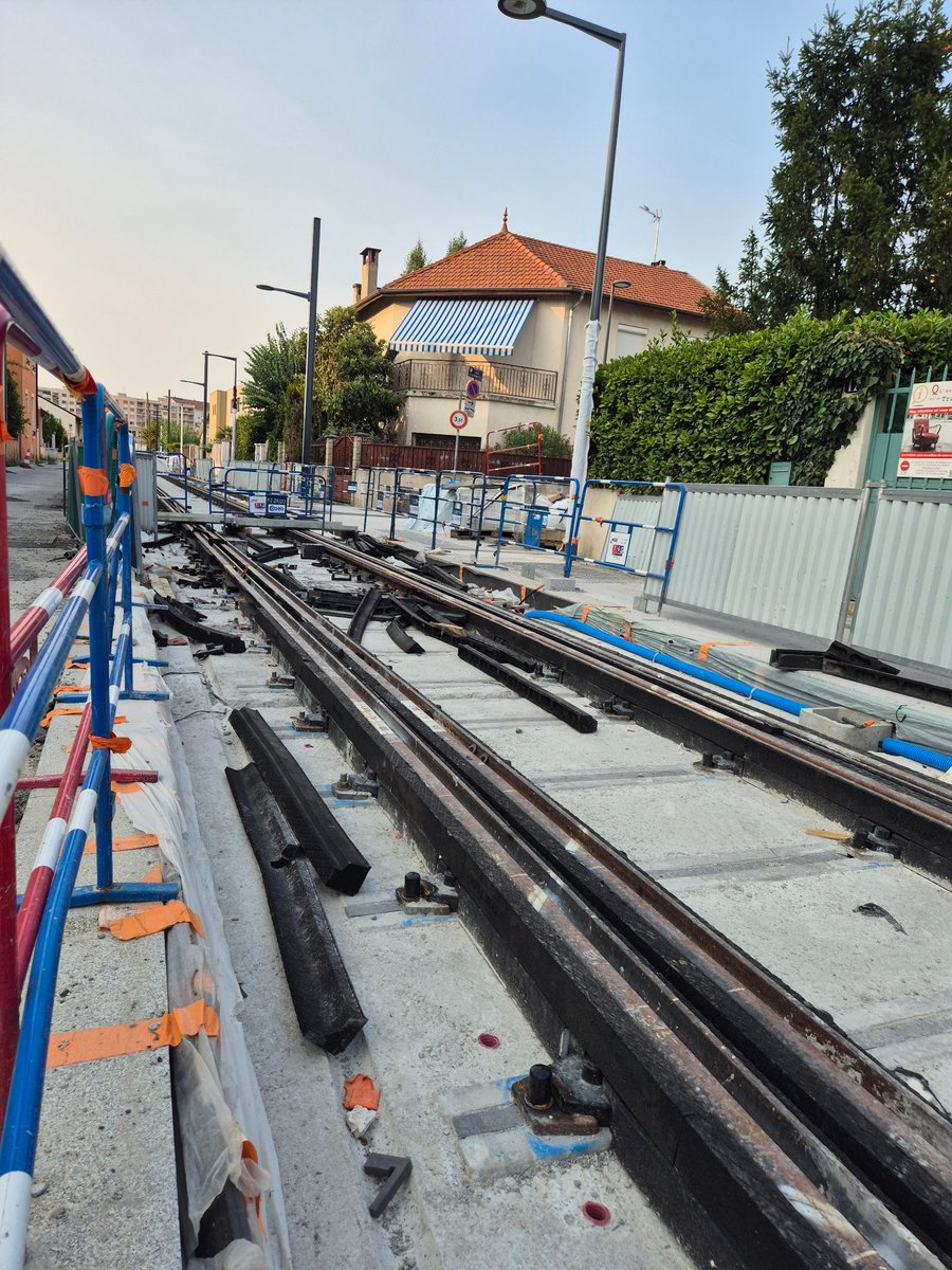 C’est considéré comme de la voie unique ou pas?