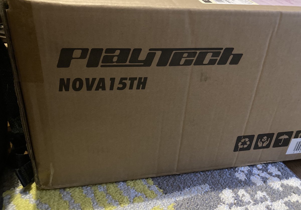 H_guitar71911's tweet photo. 話題?!のプレイテックのアンプヘッド届いた!
今度BLANKCASEのスタジオ持って行く!
その前に練習しなきゃやばいぞ💦
#BLANKCASE https://t.co/PMtHeKxkcd