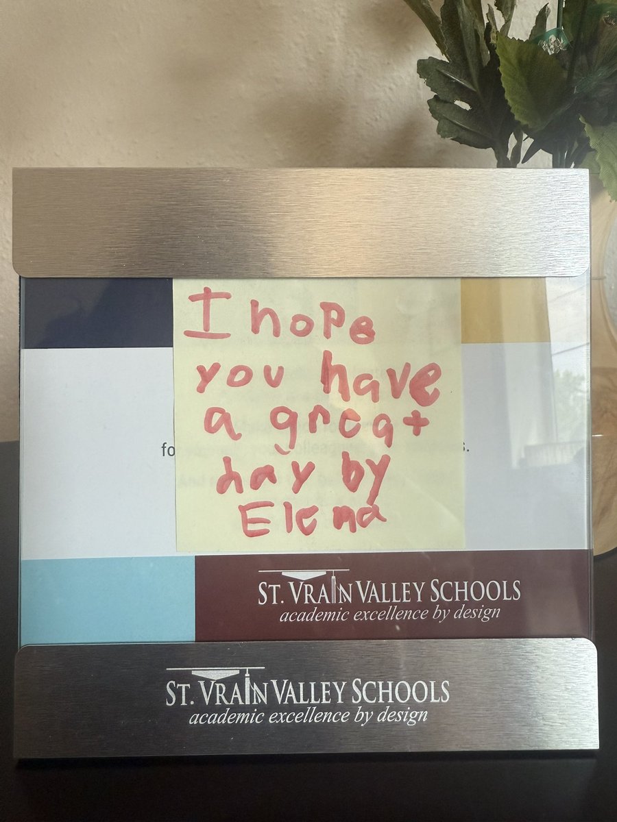 Got to kick off workshops this week! When I got home I found this little note slipped into my bag. The first random act of kindness experienced for this school year. Our kids are so thoughtful, caring and kind in St Vrain. #SVVSDKINDNESS