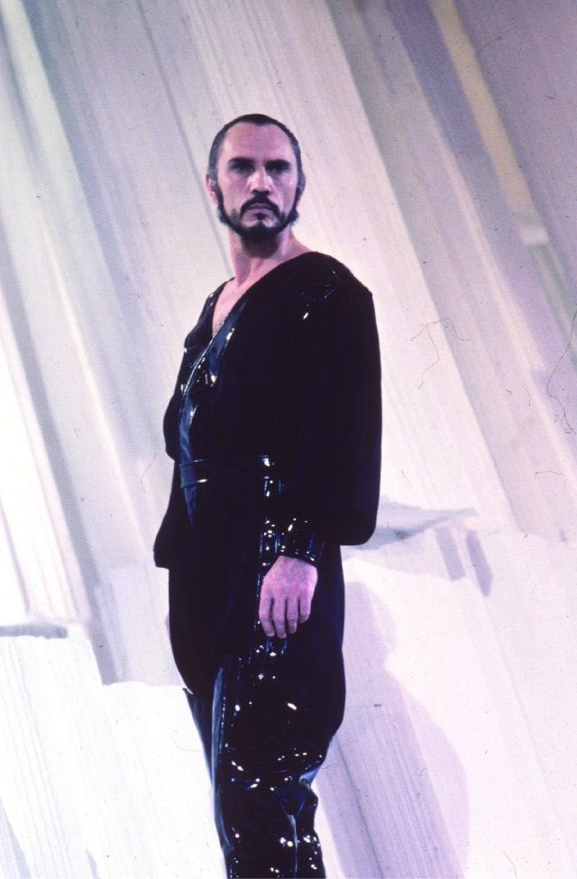 We all knelt before his greatness. 

RIP, Terence Stamp.