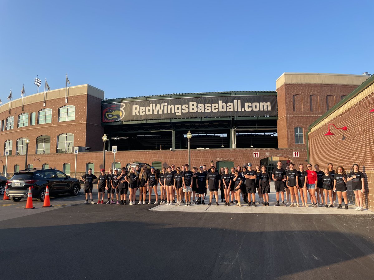 Le Roy Music Department tweet media