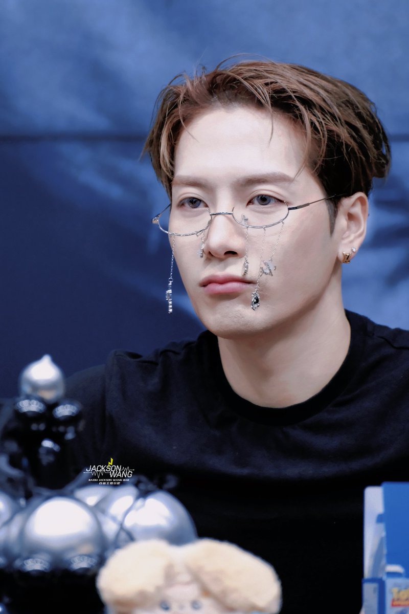 JacksonWang Bar tweet media