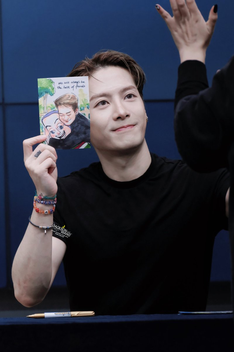 JacksonWang Bar tweet media