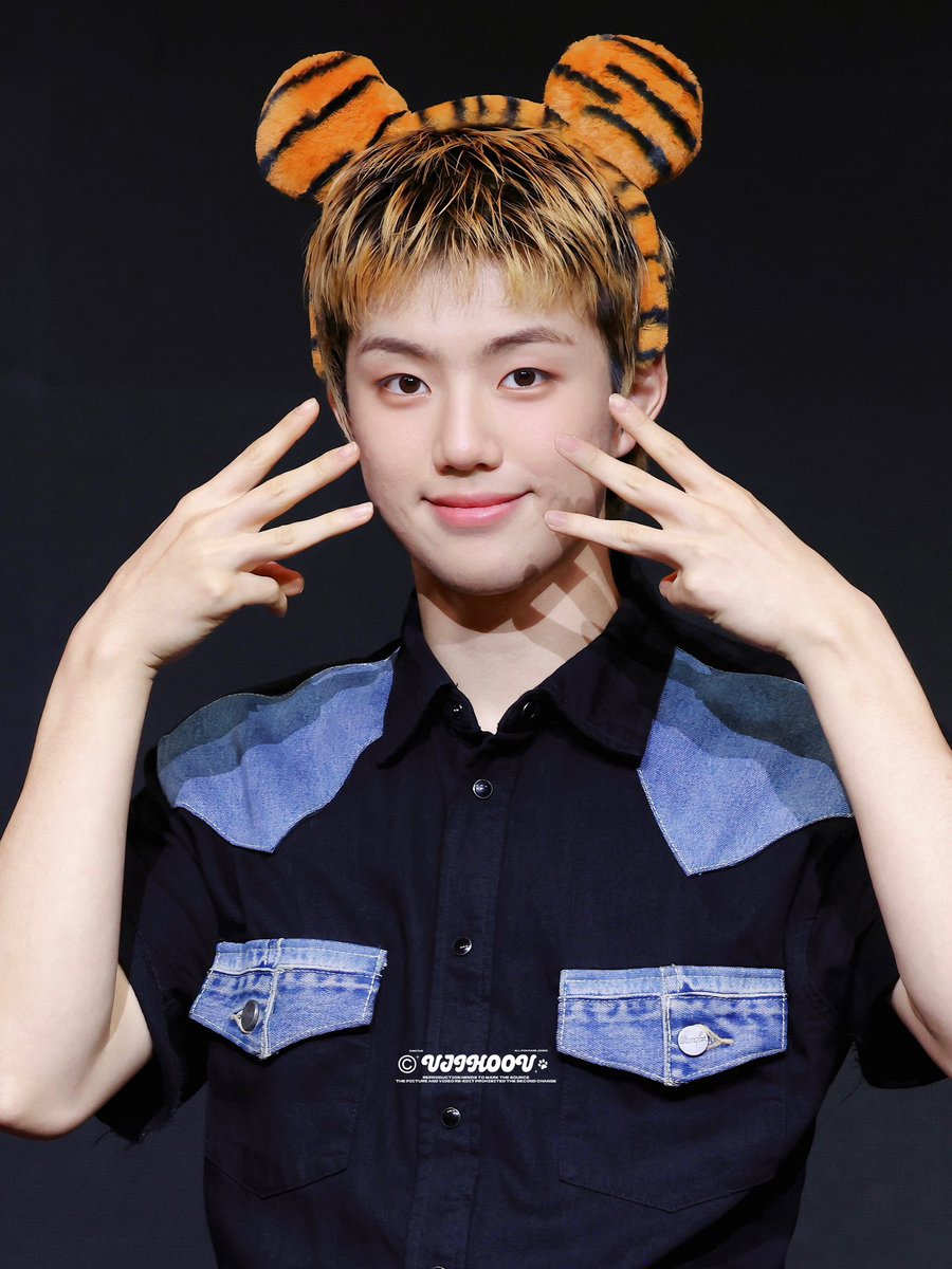 250817

🐯

#EVNNE #이븐
#박지후 #PARKJIHOO #パクジフ