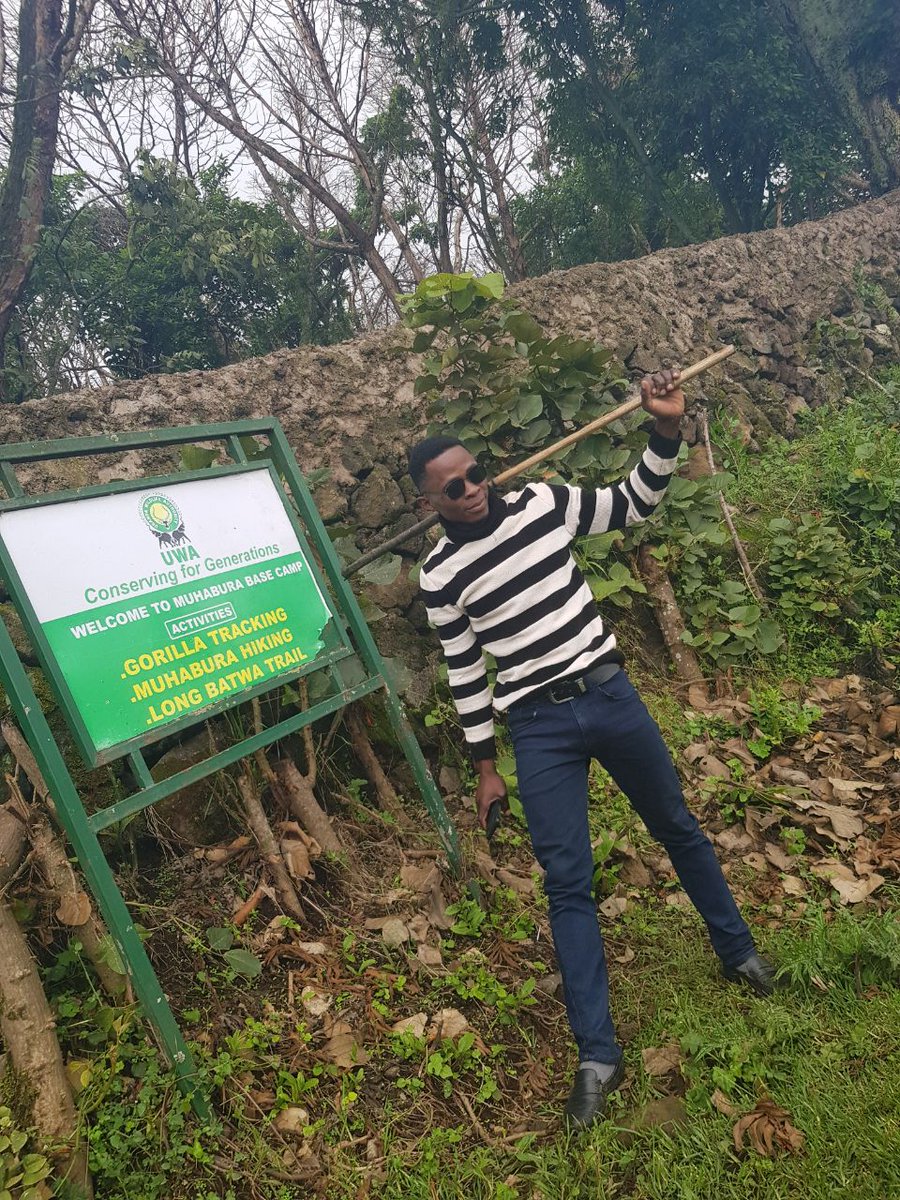 sr_yazeed's tweet photo. The rough drive From Kisoro to the Base camp of Muhabura was an experience to remember, the Nature walk through wheat fields, Iron rocks and welcoming communities made the visit more memorable.
Next time I'll come fully energised to reach the peak 
#ExploreUganda https://t.co/HkMouteqPI