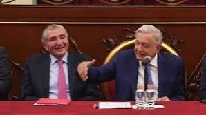 PEDRO FERRIZ (@pedroferriz3) on Twitter photo No se les olvide
<a href="/adan_augusto/">Adán Augusto López H</a> es el Genaro García Luna de <a href="/lopezobrador_/">Andrés Manuel</a>
Líder del cartel del bienestar No se les olvide
<a href="/adan_augusto/">Adán Augusto López H</a> es el Genaro García Luna de <a href="/lopezobrador_/">Andrés Manuel</a>
Líder del cartel del bienestar